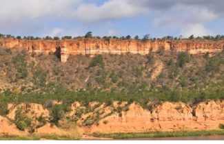 Gonarezhou Chilojo Cliffs - Zimbabwe Tourism Authority