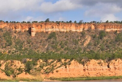 Gonarezhou Chilojo Cliffs - Zimbabwe Tourism Authority